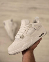 Jordan retro 4