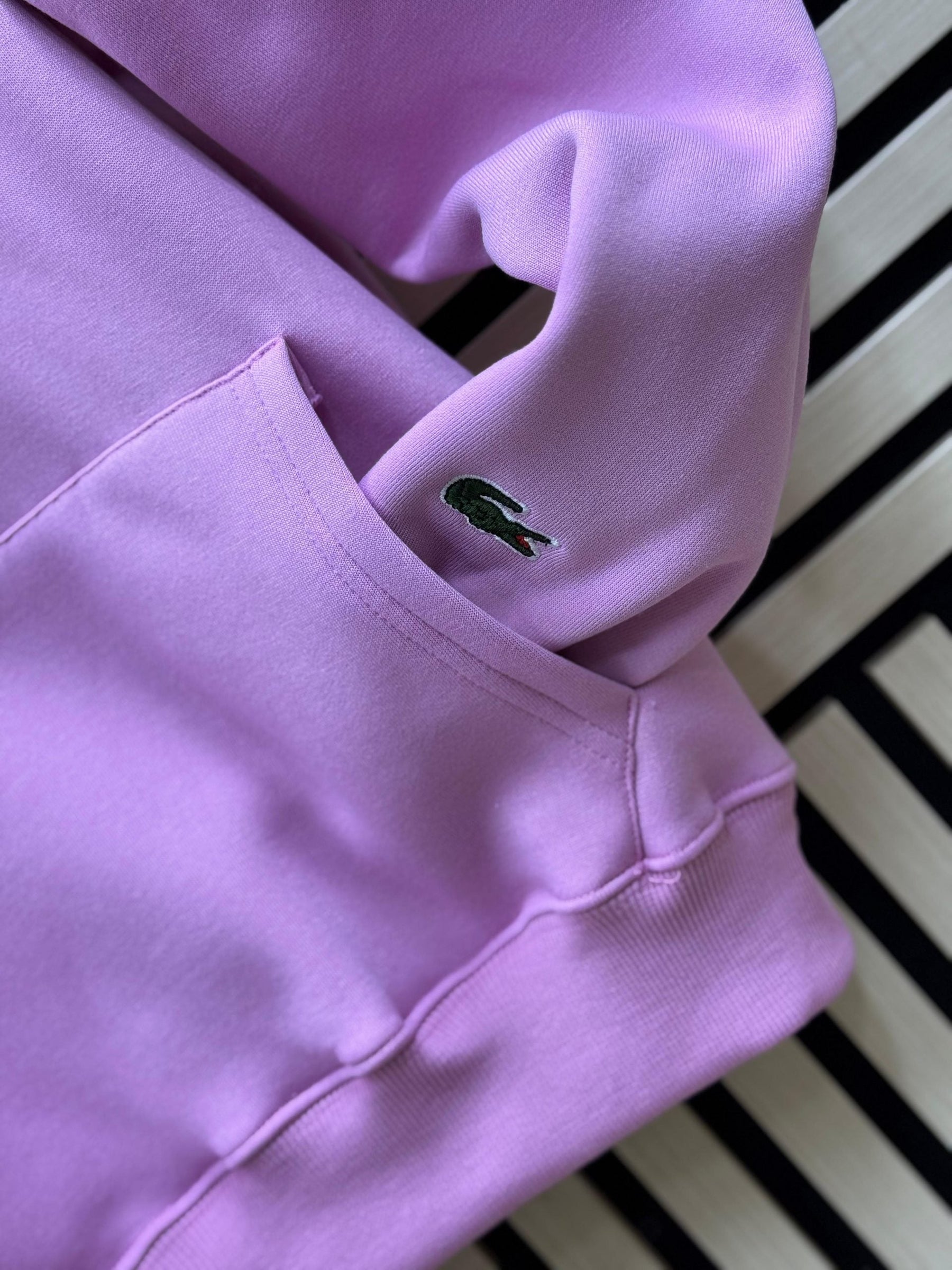Chándal Lacoste rosa Bordado