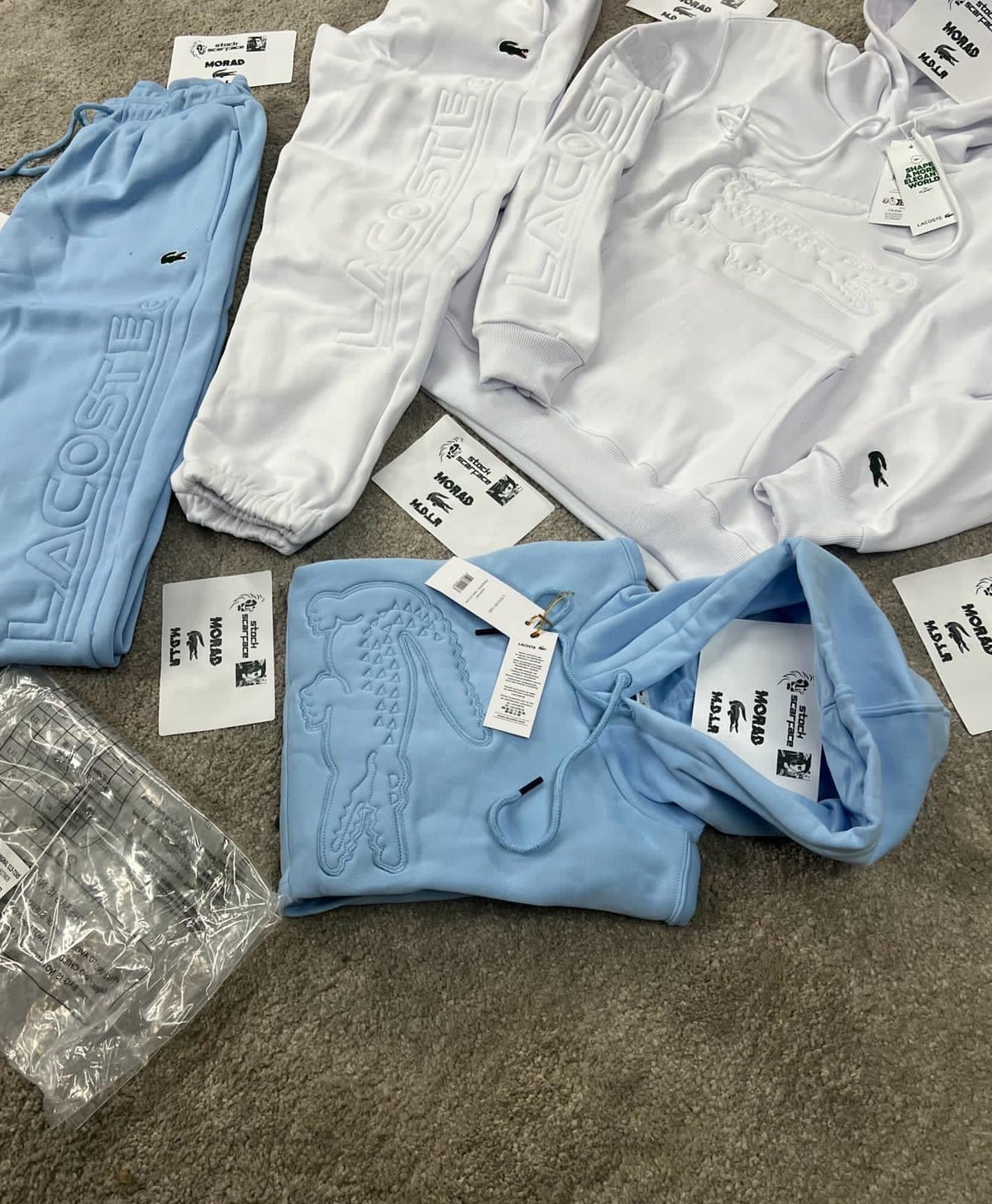 CHÁNDAL LACOSTE X MORAD BLANCO