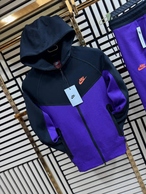 Chandal Nike Tech Fleece Negro y Morado