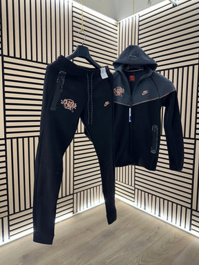 Chandal Nike Tech Fleece X Syna