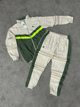 Chandal LACOSTE verde-crema