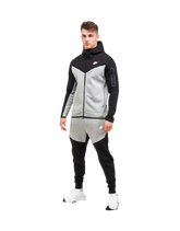Chandal Nike Tech Fleece negro/gris